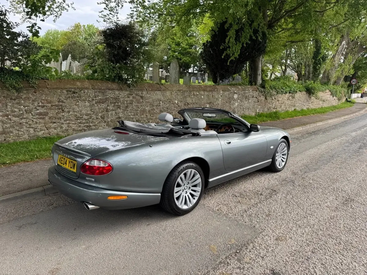 Used Jaguar XK8 2004 Grey Cabriolet