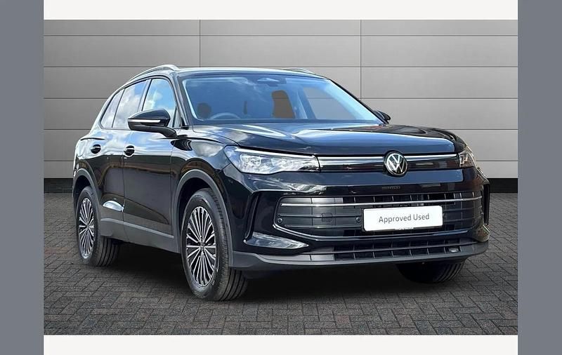 Black New 2025 VW Tiguan Match SUV | £33,050 - Image 1/3