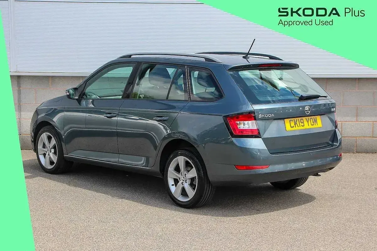 Used Skoda Fabia 81 HP (59 kW) 2019 Quartz grey metallic Hatchback