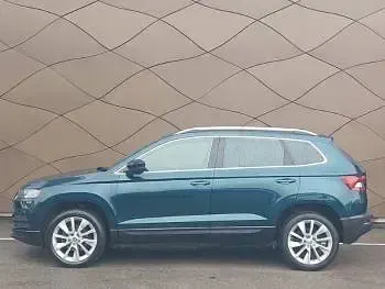 Used Skoda Karoq SE L 115 HP (84 kW) 2018 Blue SUV