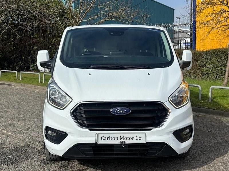 Used Ford Transit Custom Limited 2021 White Van