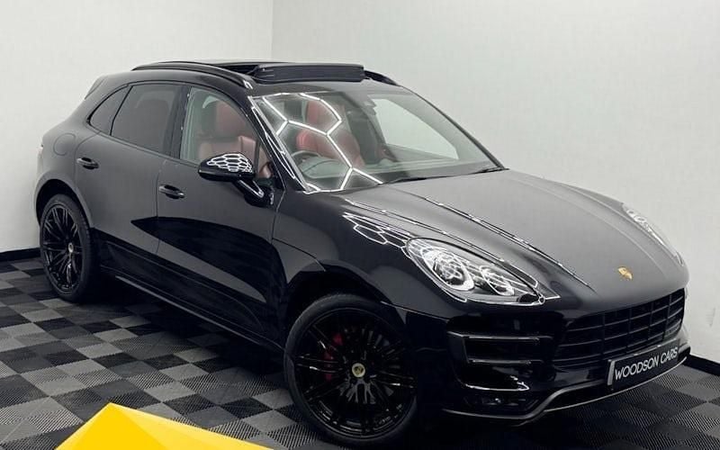 Usado Porsche Macan Turbo 400 HP (294 kW) 2016 SUV