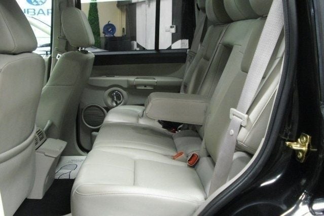 Used Jeep Commander 322 HP (236 kW) 2007 SUV