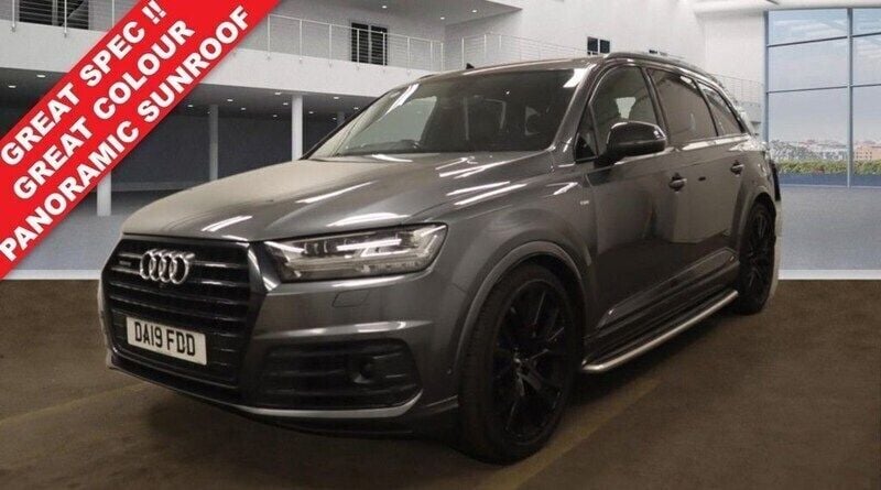 Grey Used 2019 Audi Q7 Advanced SUV | £33,990 (Good price) - Image 1/4