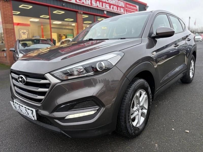 Grey Used 2017 Hyundai Tucson SUV | £8,690 (Good price) - Image 1/4