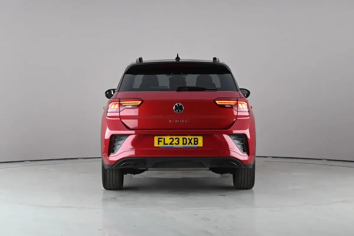 Used VW T-Roc R-line 150 HP (110 kW) 2023 Red SUV