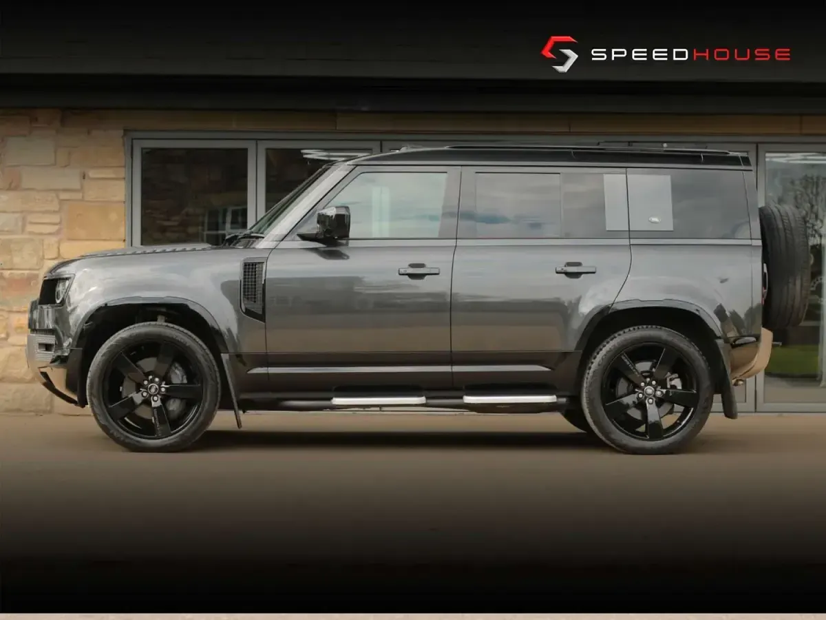 Used Land Rover Defender HSE Dynamic 2023 Grey SUV