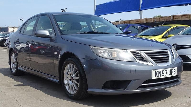 Usado Saab 9-3 Linear 150 HP (110 kW) 2008 Cinzento Sedan