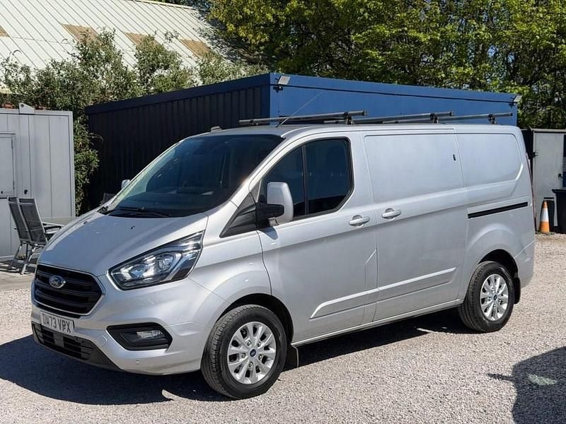 Used Ford Transit Custom Limited 130 HP (95 kW) 2023 Silver Van