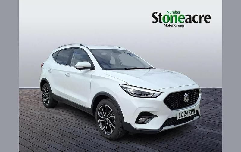 White Used 2024 MG ZS Exclusive Sedan | £16,995 (Fair price) - Image 1/4