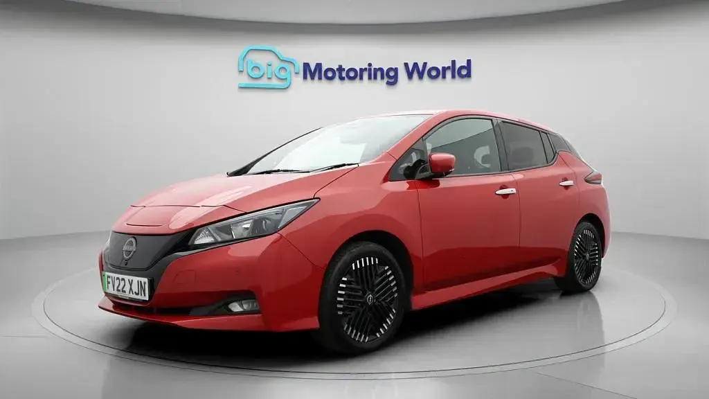 Used Nissan Leaf N-Connecta 110 kW (150 HP) 2022 Hatchback