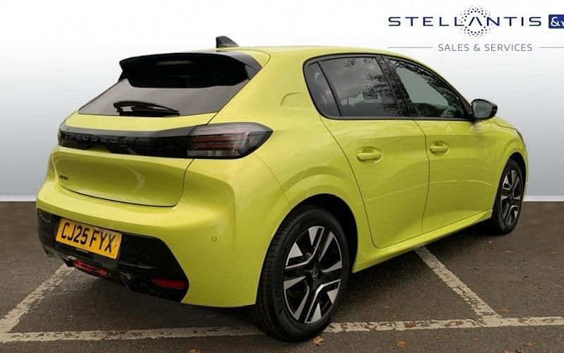 New Peugeot 208 Allure 101 HP (74 kW) 2025 Yellow Hatchback