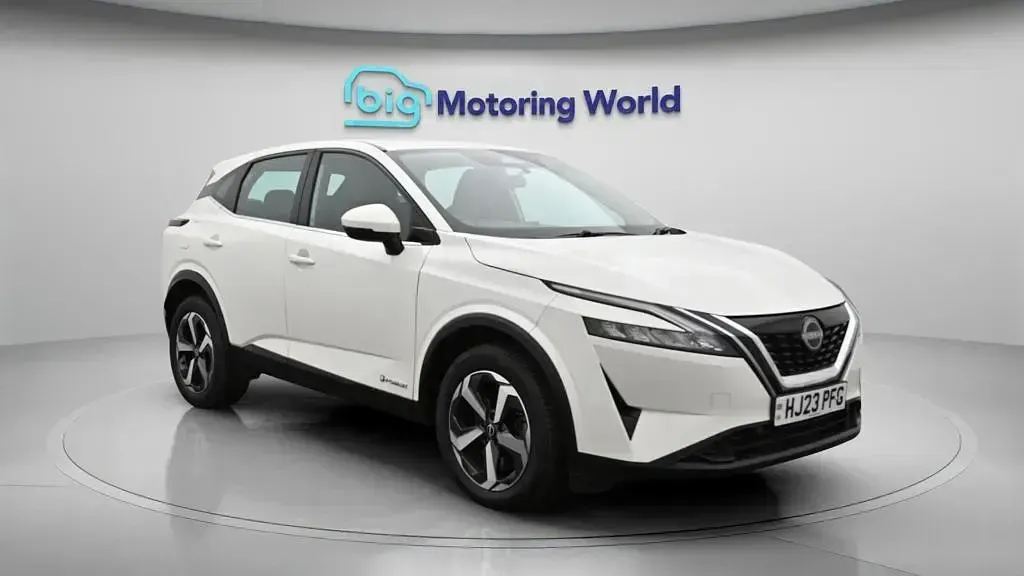 Used Nissan Qashqai Acenta Premium 190 HP (139 kW) 2023 SUV