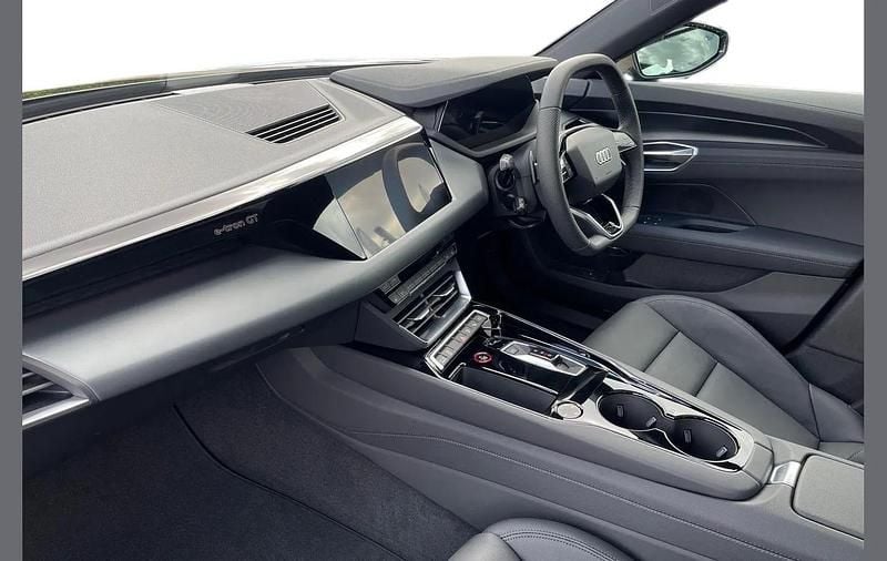 Used Audi e-tron GT quattro Comfort 364 kW (496 HP) 2025 Black Sedan