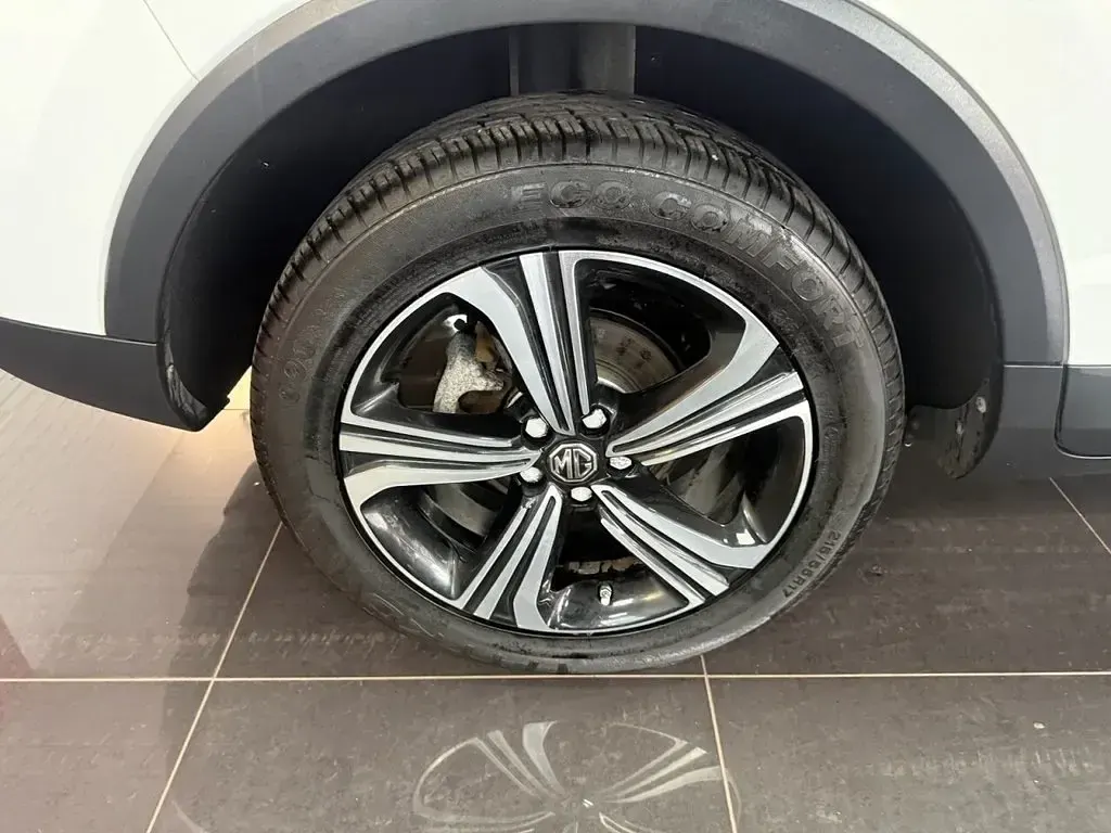 Used MG ZS Excite 106 HP (77 kW) 2022 White SUV