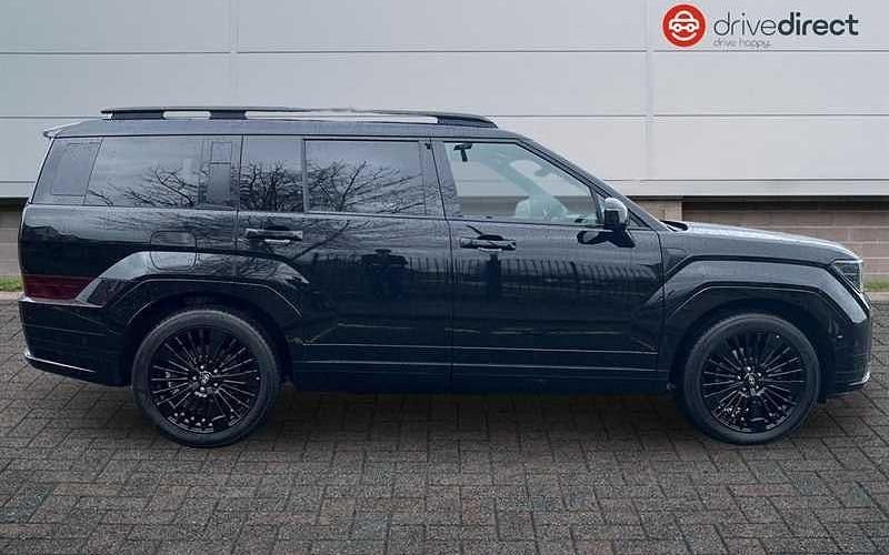 Used Hyundai Santa Fe 253 HP (186 kW) 2025 Pearl  abyss black SUV