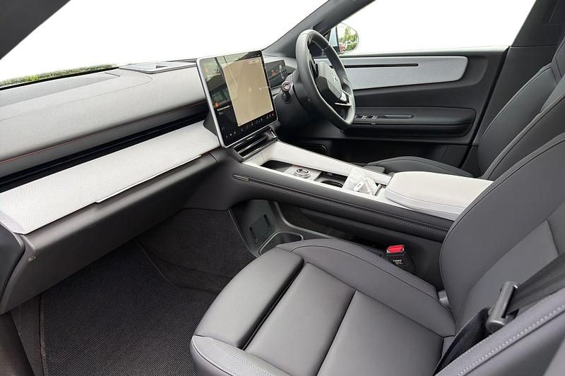 Used Polestar 4 Long Range Single Motor 200 kW (272 HP) 2025 Magnesium SUV