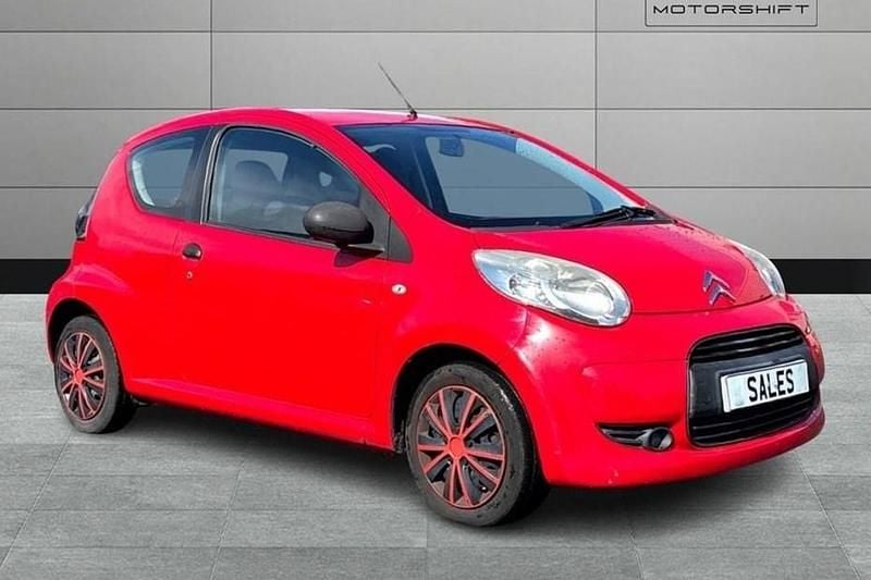 Used Citroën C1 VTR Sport 68 HP (50 kW) 2012 Red Hatchback