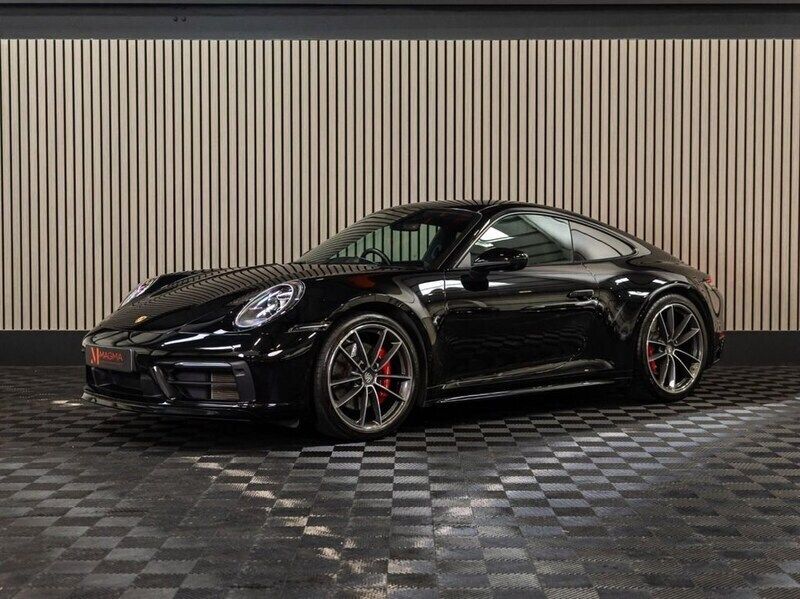 Black Used 2021 Porsche 911 Carrera S Coupe | £98,995 (Expensive) - Image 1/4