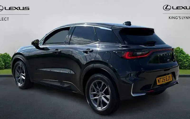 Used Lexus LBX 136 HP (100 kW) 2026 SUV