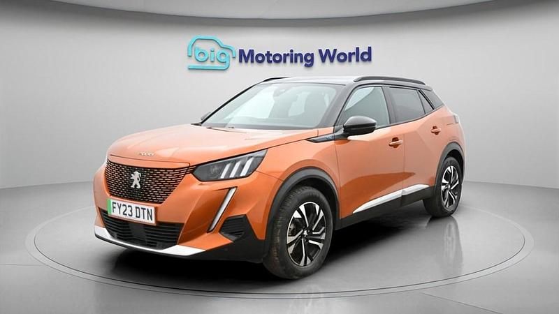 Used Peugeot e-2008 GT 100 kW (136 HP) 2023 SUV