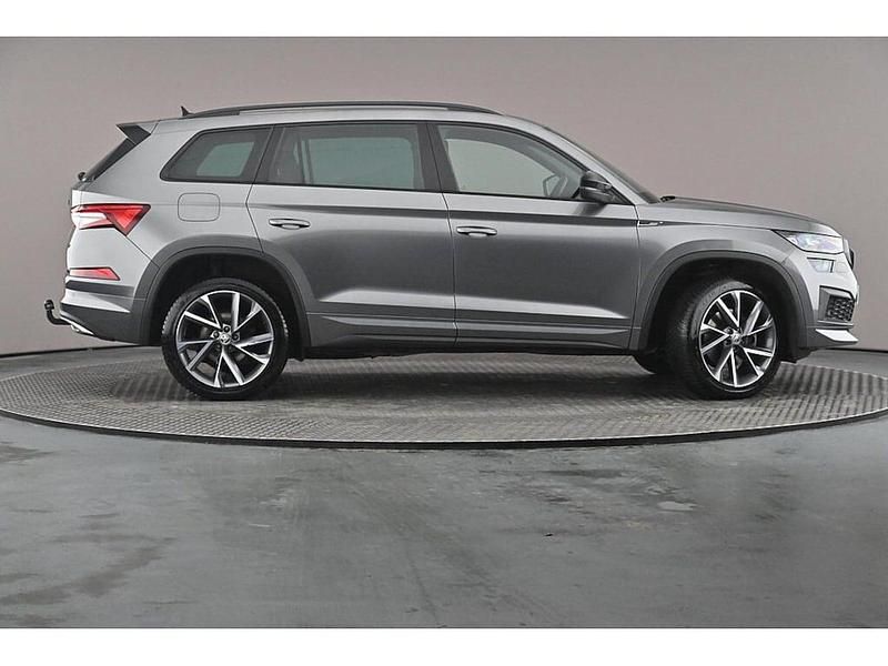 Used Skoda Kodiaq SportLine 196 HP (144 kW) 2022 Graphite grey metallic SUV