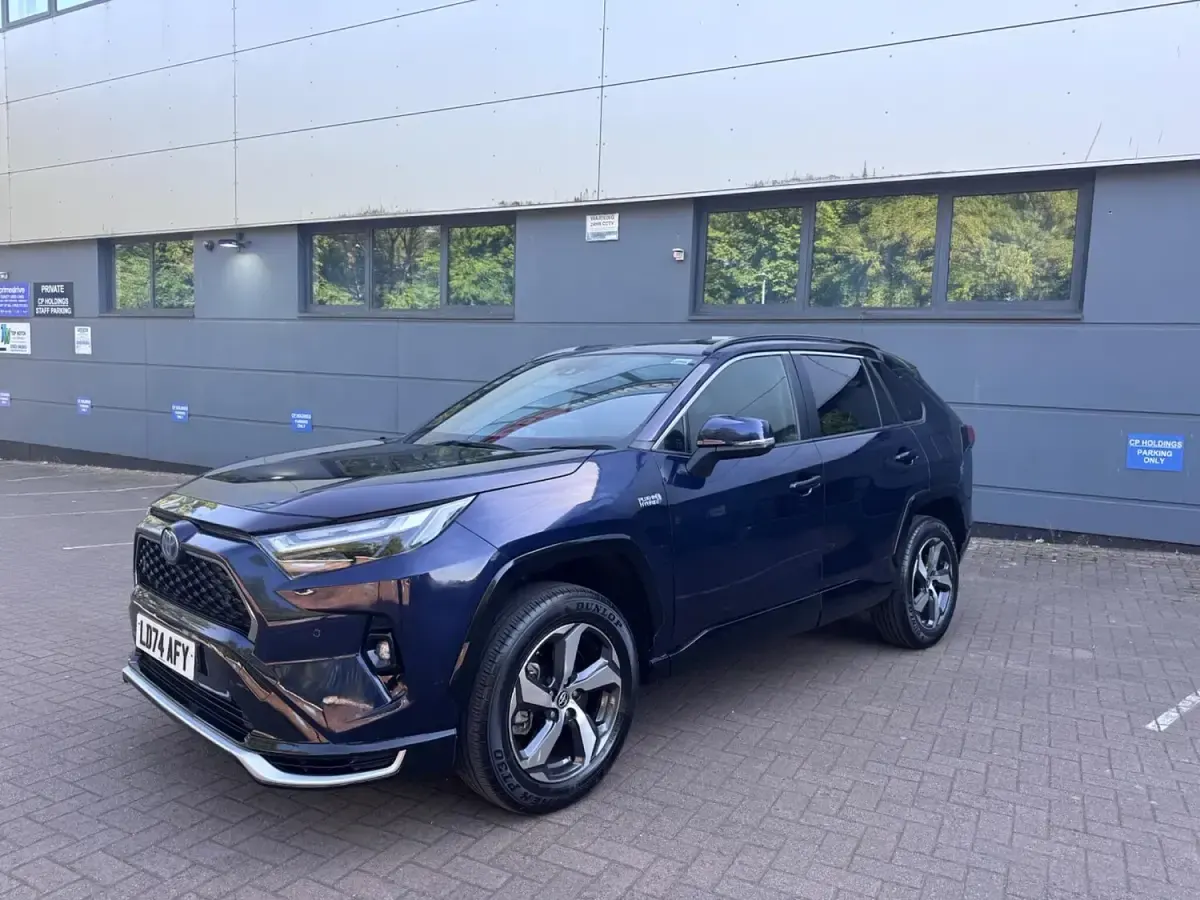 Used Toyota RAV4 Design 2024 Blue SUV
