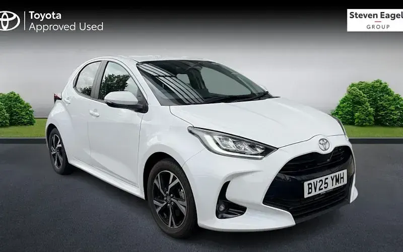 Used Toyota Yaris Design 116 HP (85 kW) 2025 Hatchback