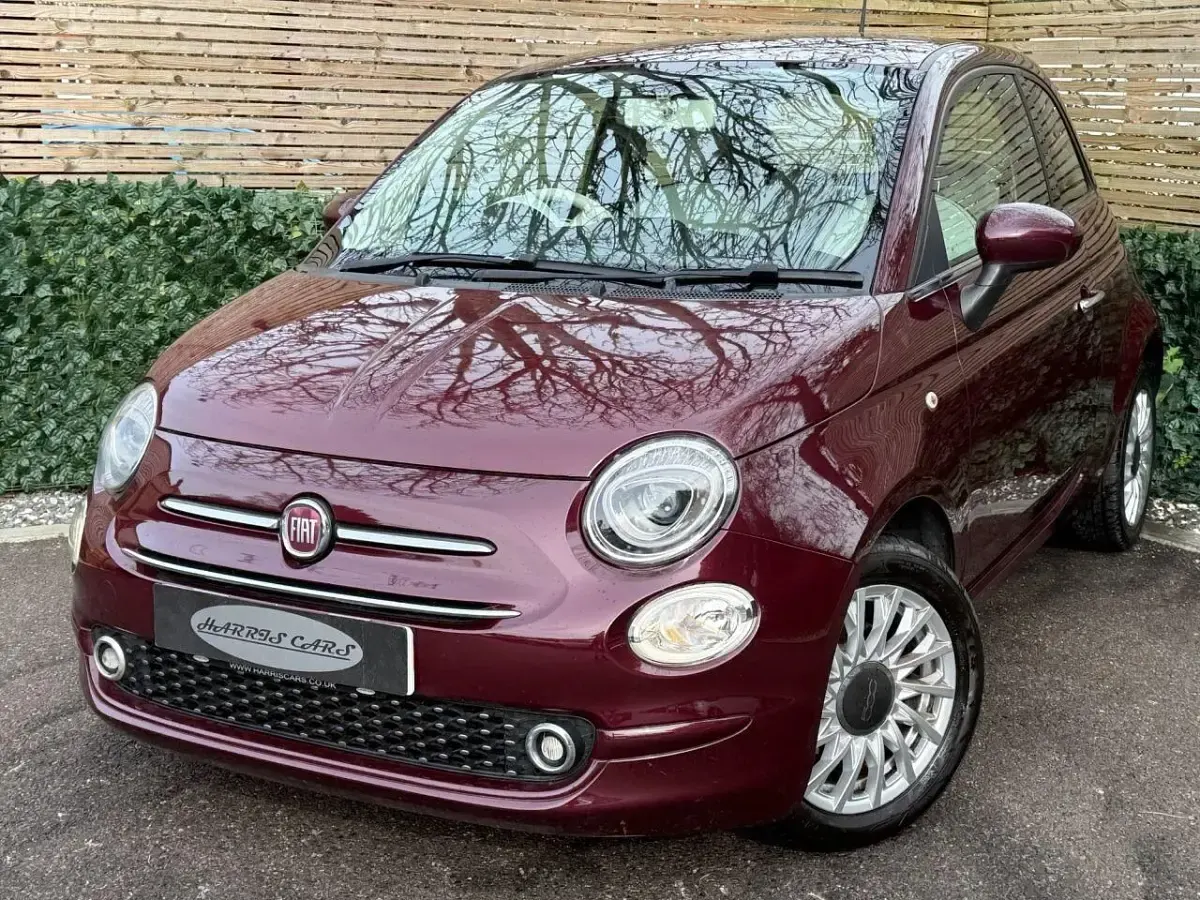 Usado Fiat 500 Lounge 69 HP (50 kW) 2019 Vermelho Citadino