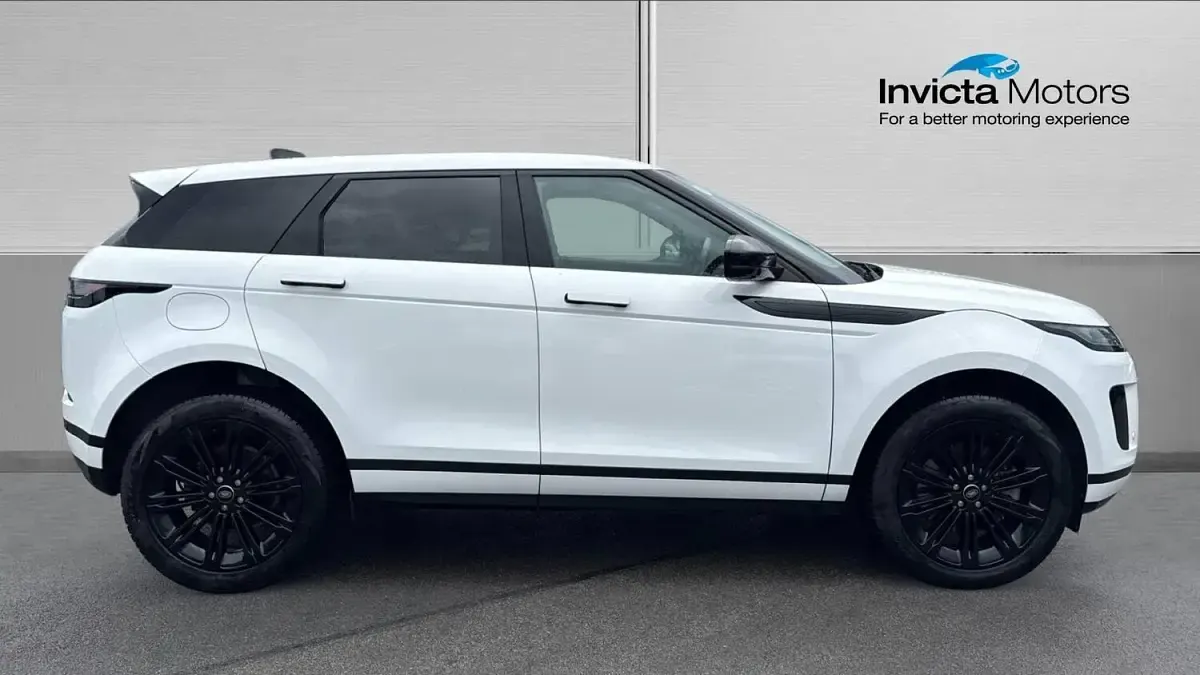 Used Land Rover Range Rover evoque S 204 HP (150 kW) 2024 Fuji white gloss SUV