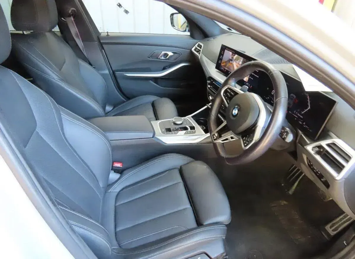 Used BMW 320 M Sport 181 HP (133 kW) 2025 Grey Estate