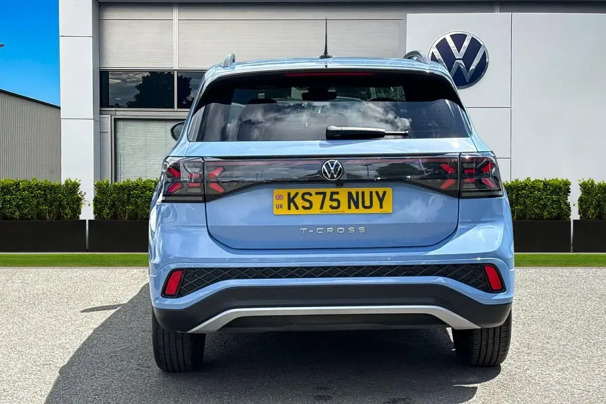 Used VW T-Cross R-line 115 HP (84 kW) 2025 Blue SUV