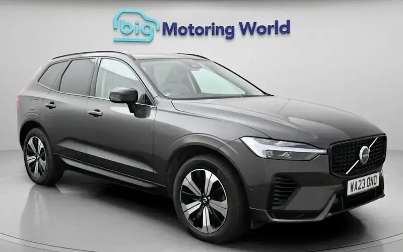 Used Volvo XC60 Plus 350 HP (257 kW) 2023 SUV