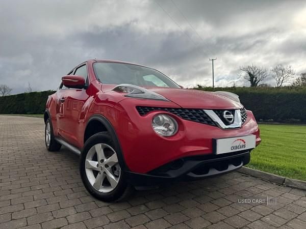 Red Used 2015 Nissan Juke Visia SUV | £3,995 (Super price) - Image 1/4