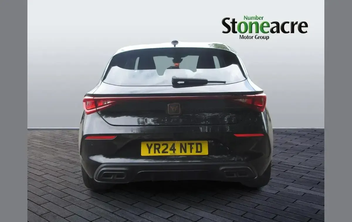 Used Cupra Leon 150 HP (110 kW) 2024 Black Hatchback