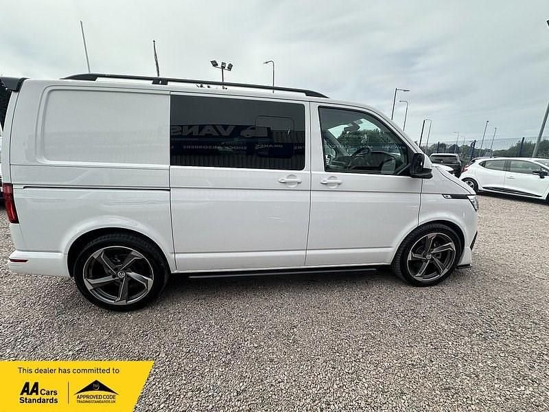 Used VW Transporter Highline 204 HP (150 kW) 2023 White Van