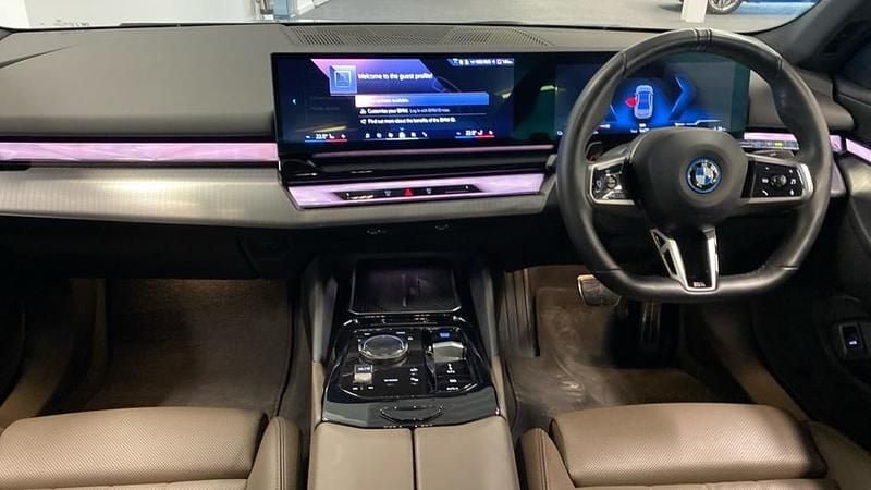 Used BMW i5 M Sport 246 kW (335 HP) 2024 Grey