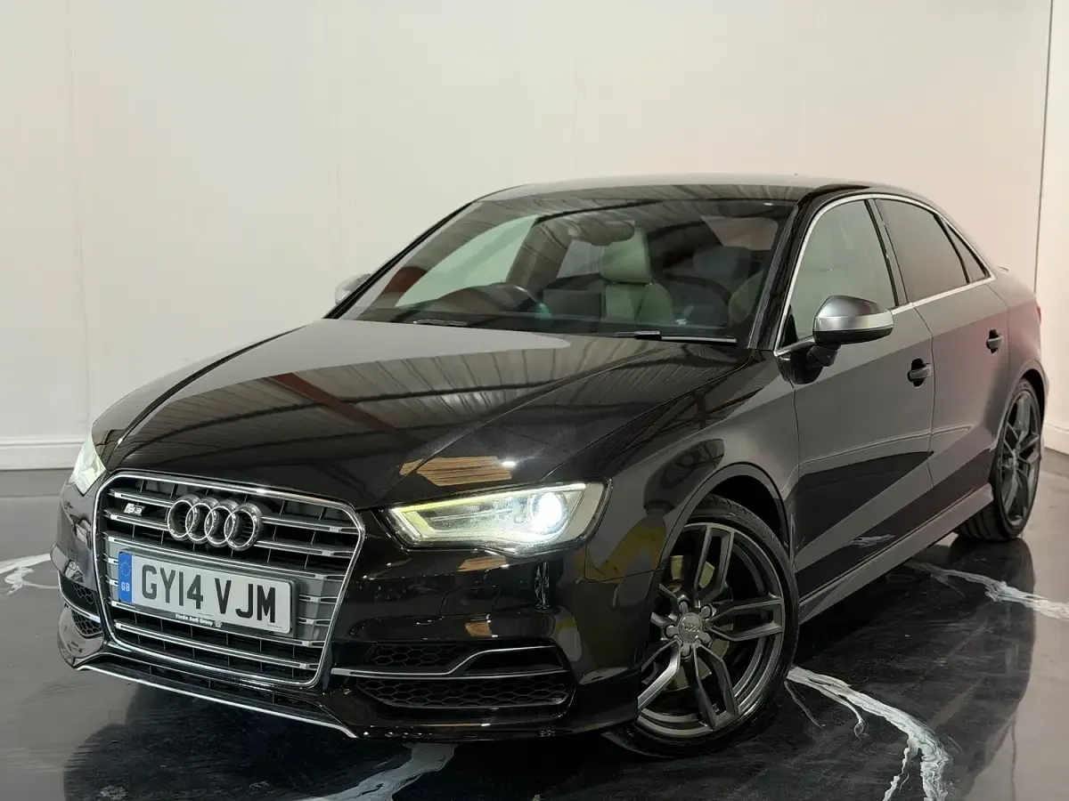 Used Audi S3 Design 300 HP (220 kW) 2014 Black Sedan
