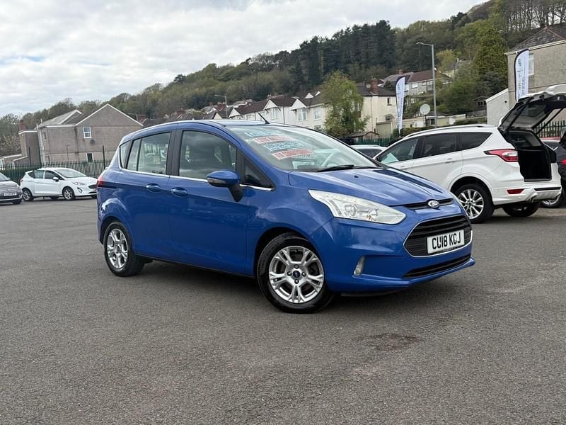 Used Ford B-MAX Zetec 2018 Blue MPV