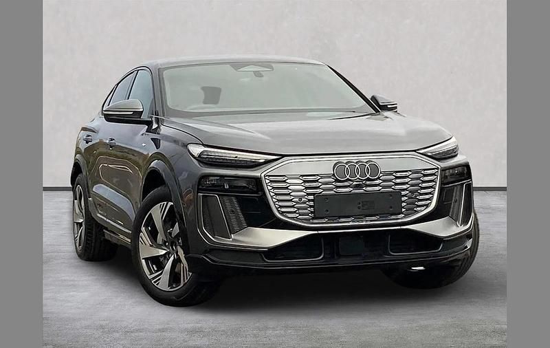 Other New 2025 Audi Q6 e-tron S-Line SUV | £65,799 (Super price) - Image 1/4