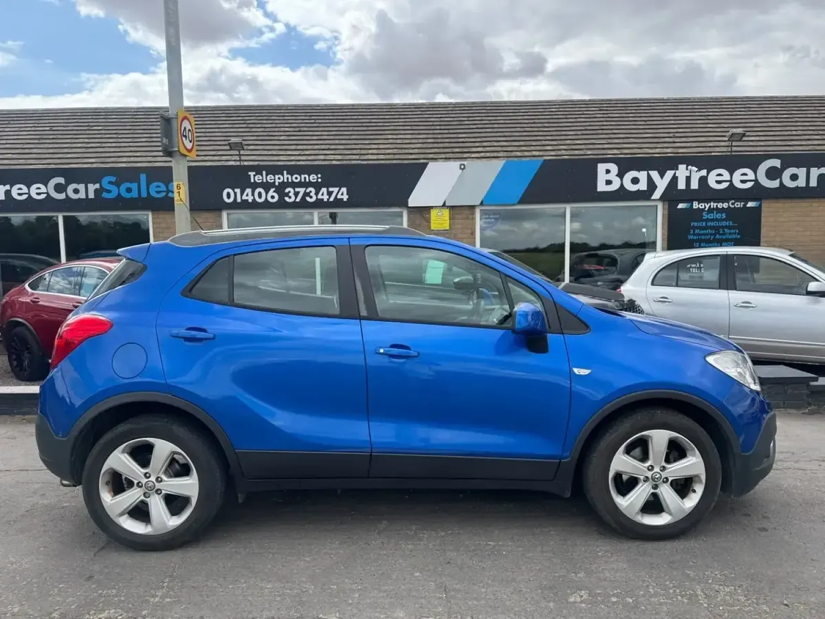 Used Vauxhall Mokka 113 HP (83 kW) 2014 Blue SUV