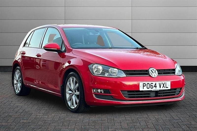 Tornado red Used 2014 VW Golf VII GT Hatchback | £10,150 (A bit pricey) - Image 1/2