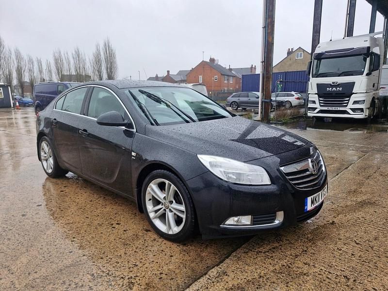 Used Vauxhall Insignia SRi 2011 Black Hatchback