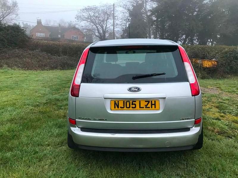 Begagnad Ford C-MAX Zetec 2005 Silver Minibuss