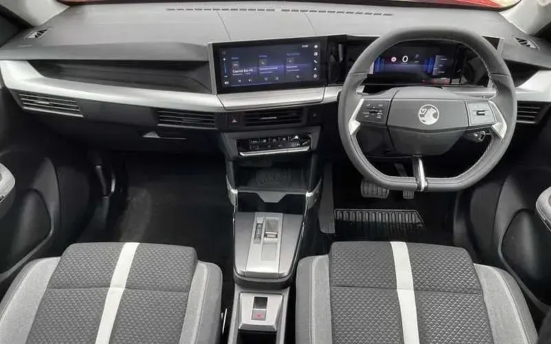 Used Vauxhall Frontera 83 kW (113 HP) 2025 Orange SUV