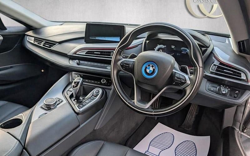 Used BMW i8 362 HP (266 kW) 2017 Coupe