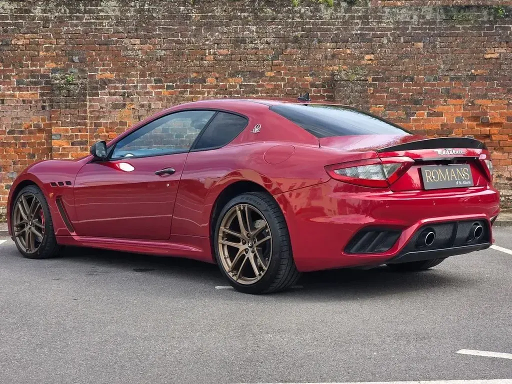 Used Maserati Granturismo 460 HP (338 kW) 2018 Red Coupe