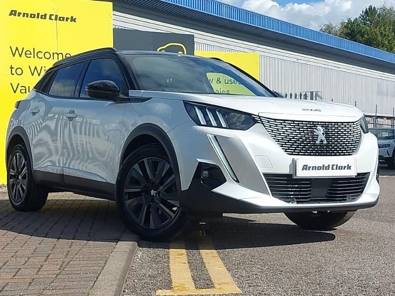 White Used 2022 Peugeot e-2008 Premium SUV | £16,498 (A bit pricey) - Image 1/4