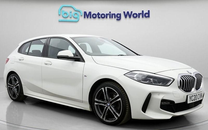 Used BMW 118 M Sport 140 HP (102 kW) 2020 White Hatchback