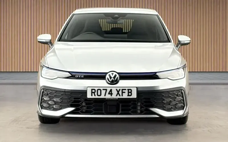 Used VW Golf VIII GTE 272 HP (200 kW) 2024 Oyster silver metallic/oyster silver metallic Hatchback
